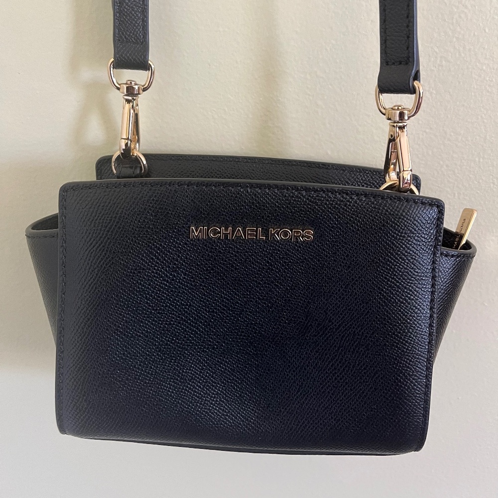 Michael Kors Selma Crossbody